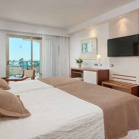 Hotel Hipotels Cala Millor Park 4*